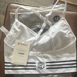 Born Primitive Level Up sports bra M/L